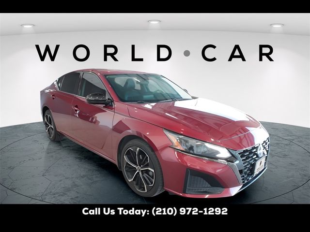 2023 Nissan Altima 2.5 SR