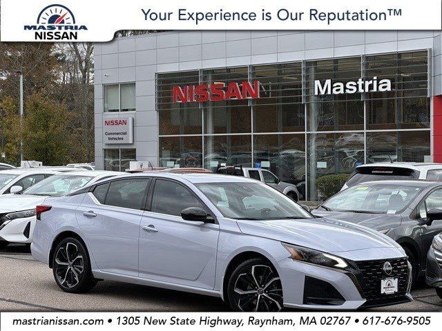 2023 Nissan Altima 2.5 SR