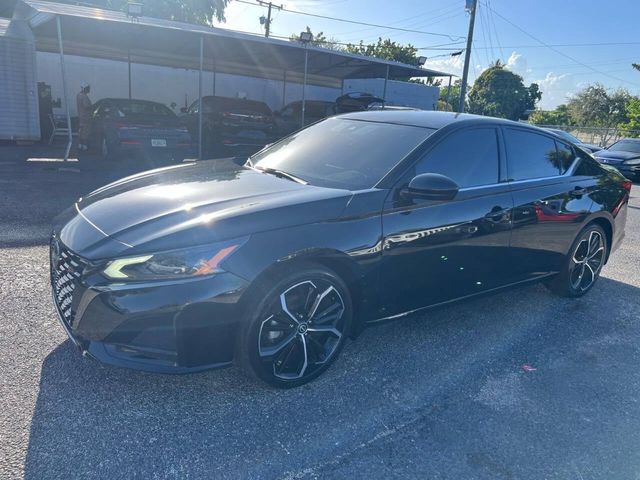 2023 Nissan Altima 2.5 SR