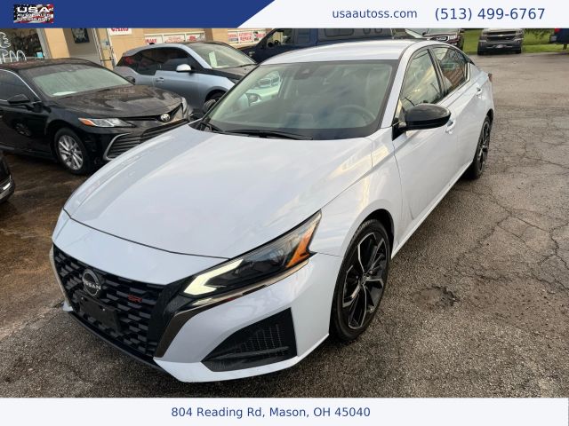 2023 Nissan Altima 2.5 SR