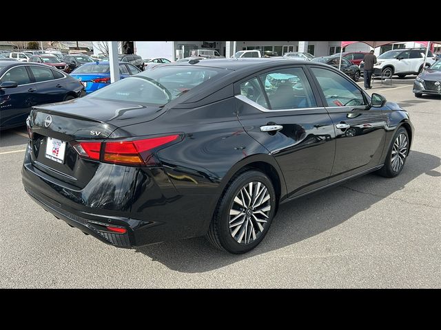 2023 Nissan Altima 2.5 SV