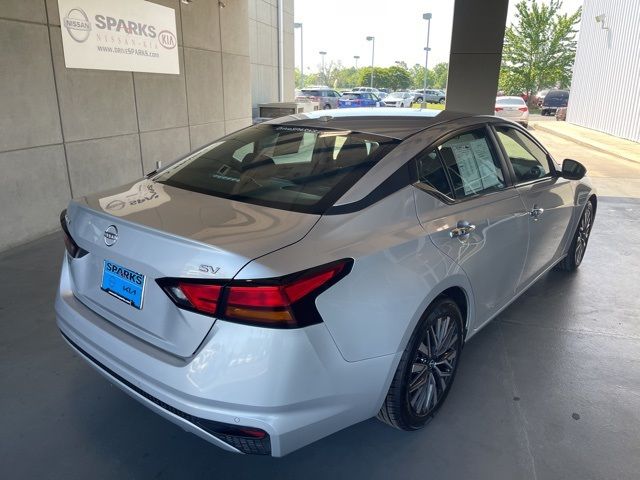 2023 Nissan Altima 2.5 SV