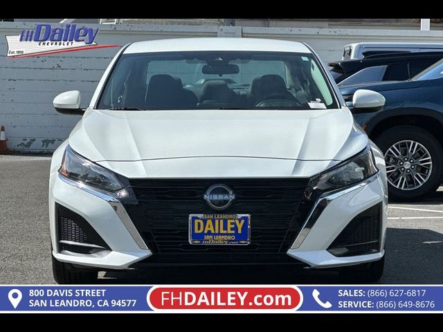 2023 Nissan Altima 2.5 SV