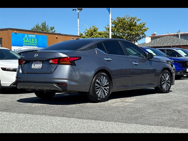 2023 Nissan Altima 2.5 SV