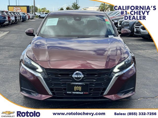2023 Nissan Altima 2.5 SV
