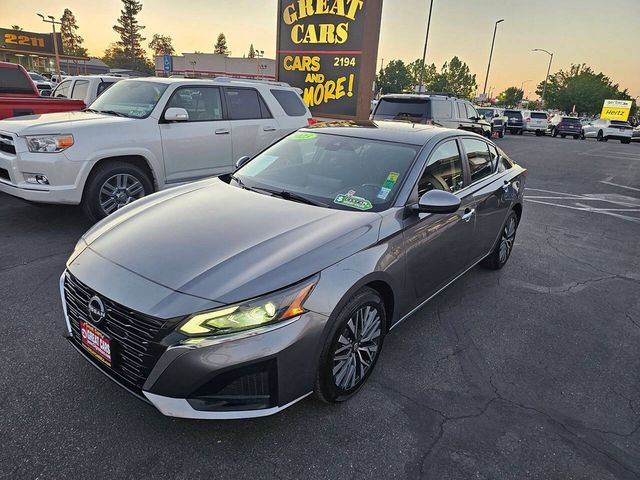 2023 Nissan Altima 2.5 SV
