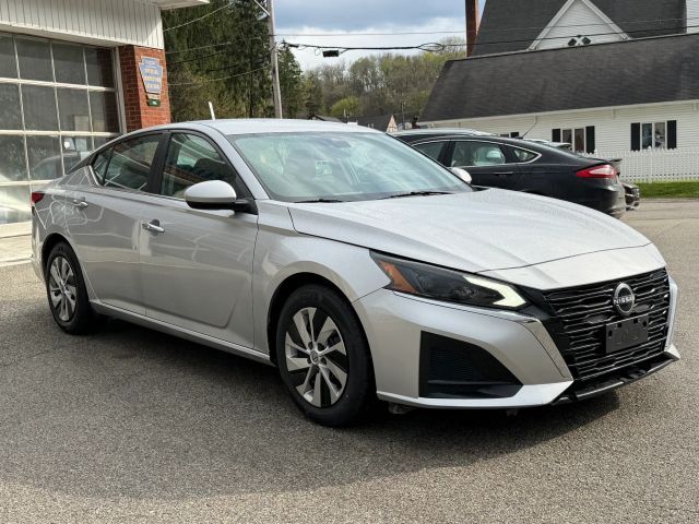 2023 Nissan Altima 2.5 S