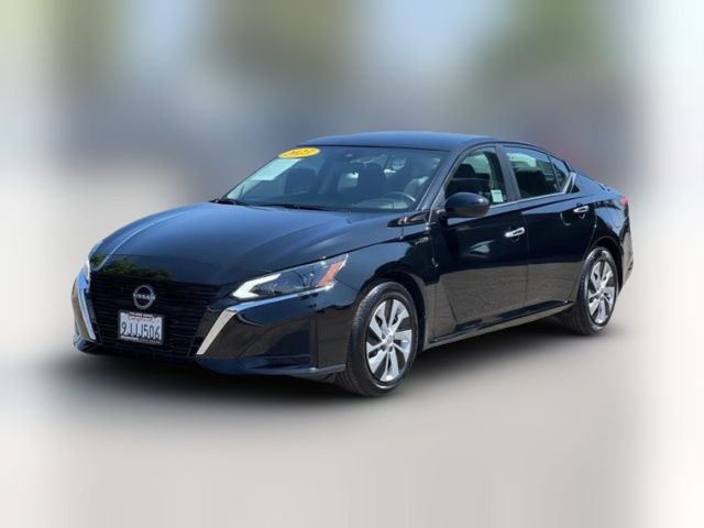 2023 Nissan Altima 2.5 S