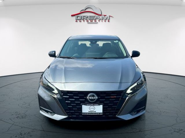 2023 Nissan Altima 2.0 SR