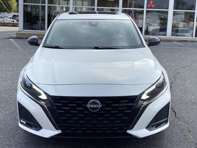 2023 Nissan Altima 2.0 SR
