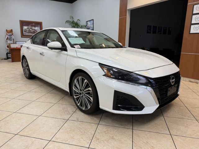 2023 Nissan Altima 2.5 SL