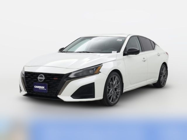 2023 Nissan Altima 2.0 SR