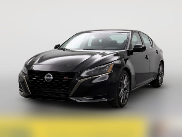 2023 Nissan Altima 2.0 SR