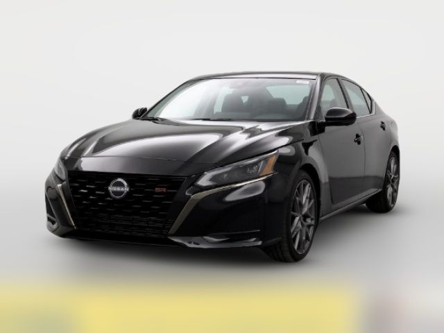 2023 Nissan Altima 2.0 SR