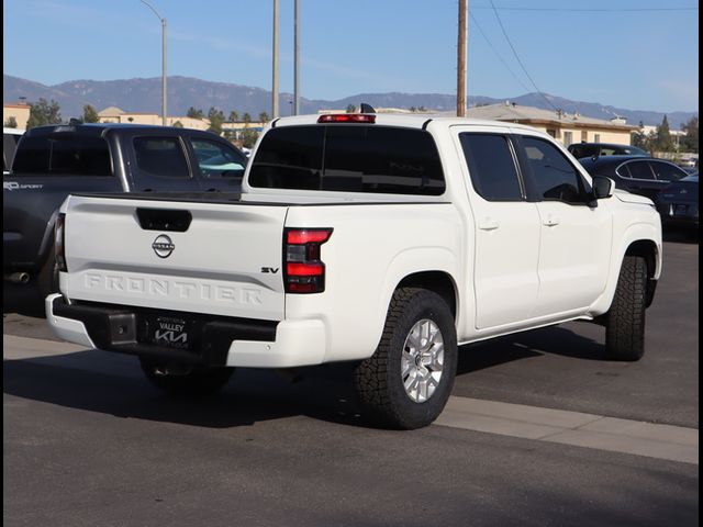 2023 Nissan Frontier SV