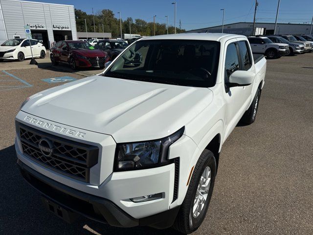 2023 Nissan Frontier SV