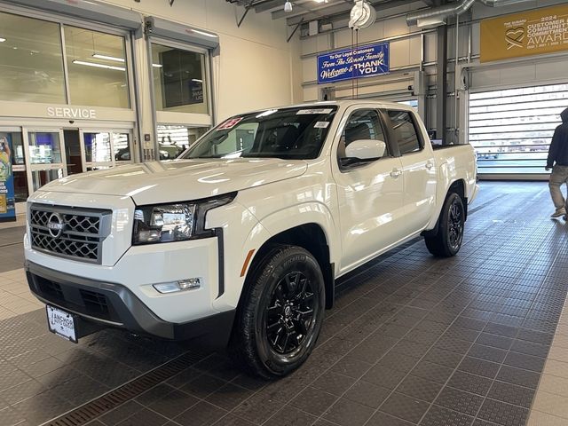 2023 Nissan Frontier SV