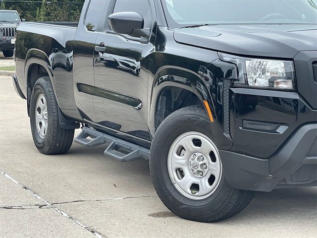 2023 Nissan Frontier S