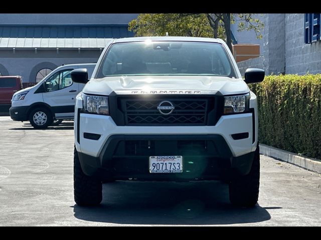 2023 Nissan Frontier S