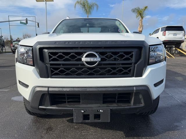 2023 Nissan Frontier S