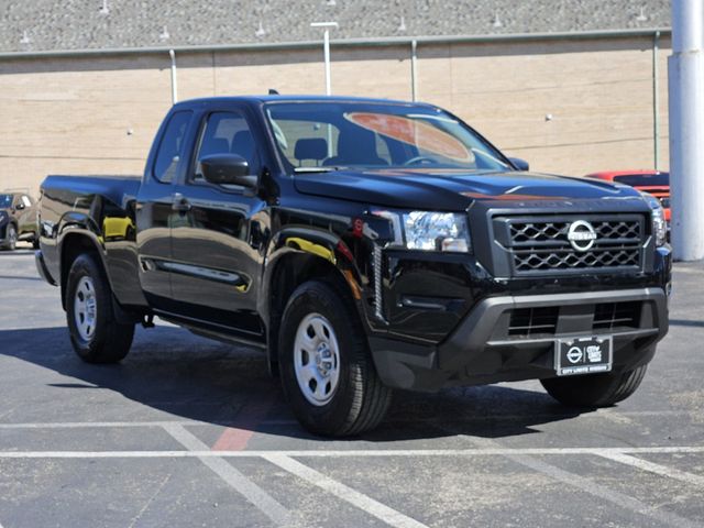 2023 Nissan Frontier S