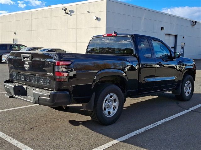 2023 Nissan Frontier S