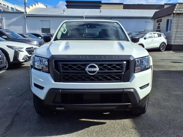 2023 Nissan Frontier S