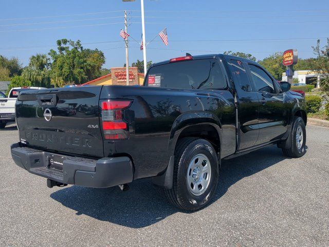 2023 Nissan Frontier S