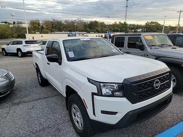 2023 Nissan Frontier S