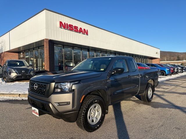 2023 Nissan Frontier S