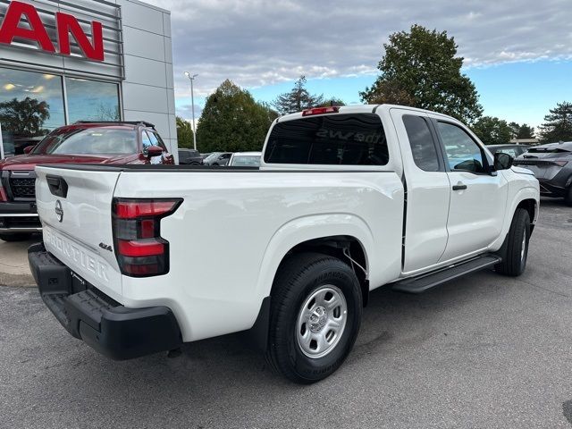 2023 Nissan Frontier S