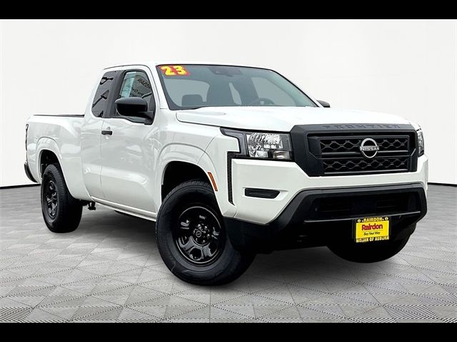 2023 Nissan Frontier S