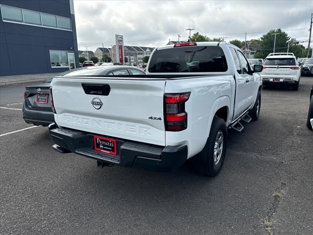 2023 Nissan Frontier S