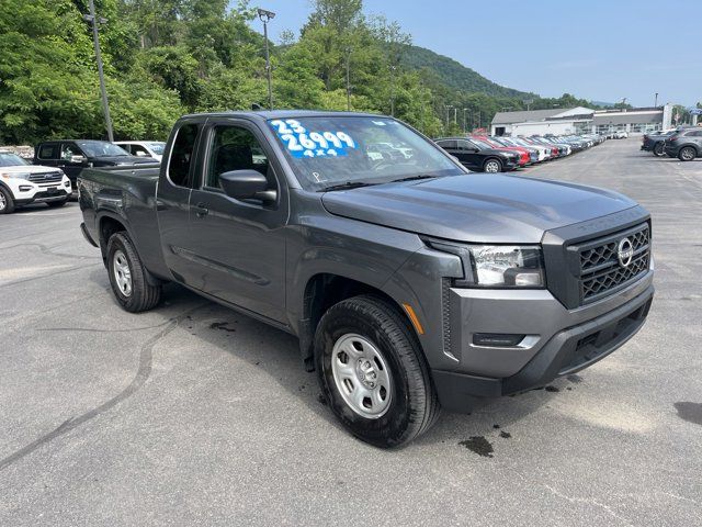 2023 Nissan Frontier S