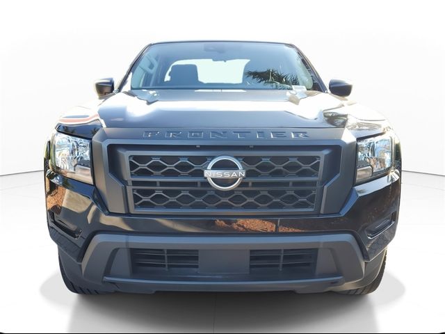 2023 Nissan Frontier S