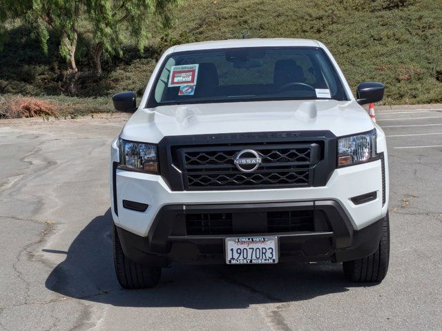 2023 Nissan Frontier S