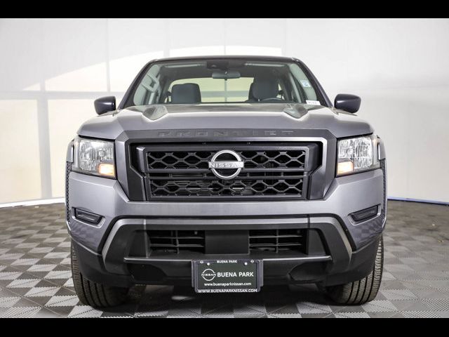 2023 Nissan Frontier S