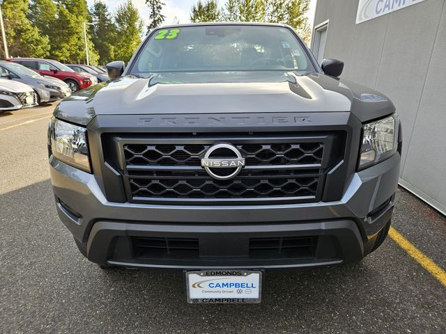 2023 Nissan Frontier S