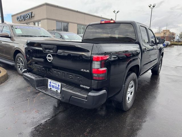 2023 Nissan Frontier S