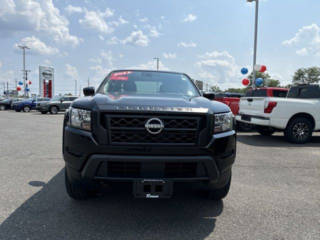 2023 Nissan Frontier S