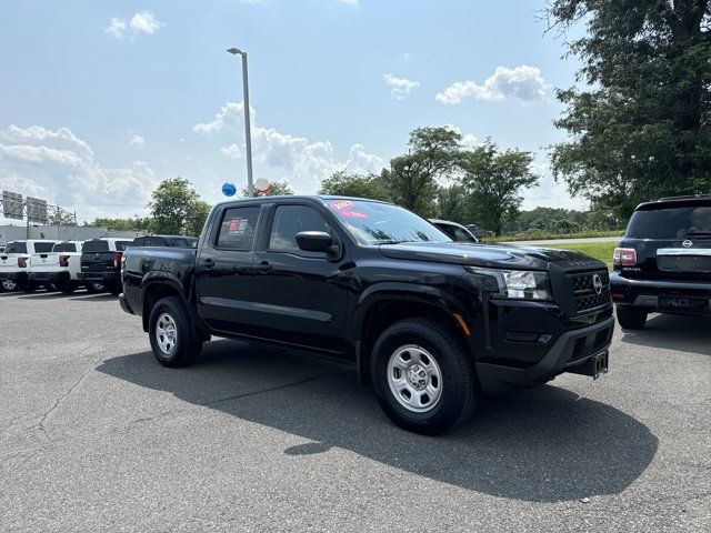 2023 Nissan Frontier S