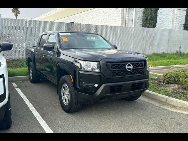 2023 Nissan Frontier S