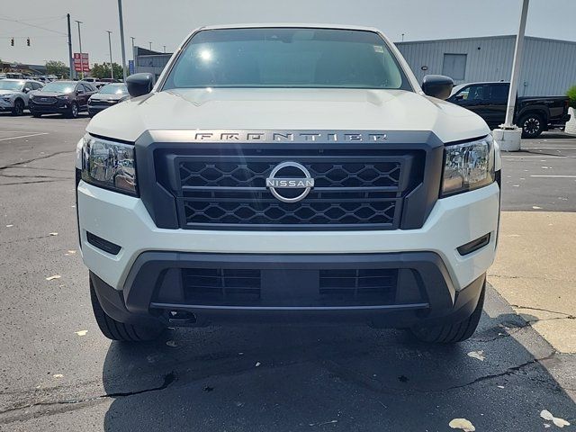 2023 Nissan Frontier S