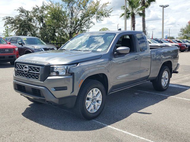 2023 Nissan Frontier SV