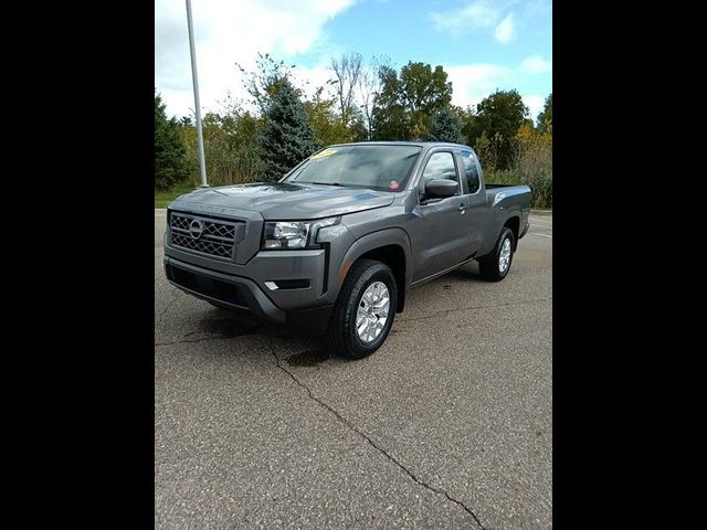 2023 Nissan Frontier SV