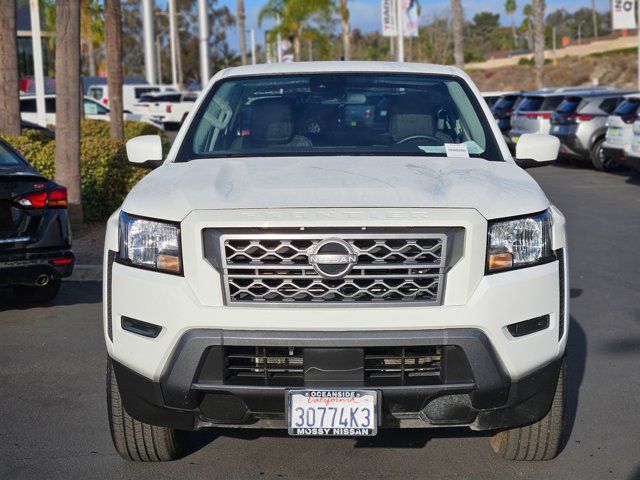 2023 Nissan Frontier SV