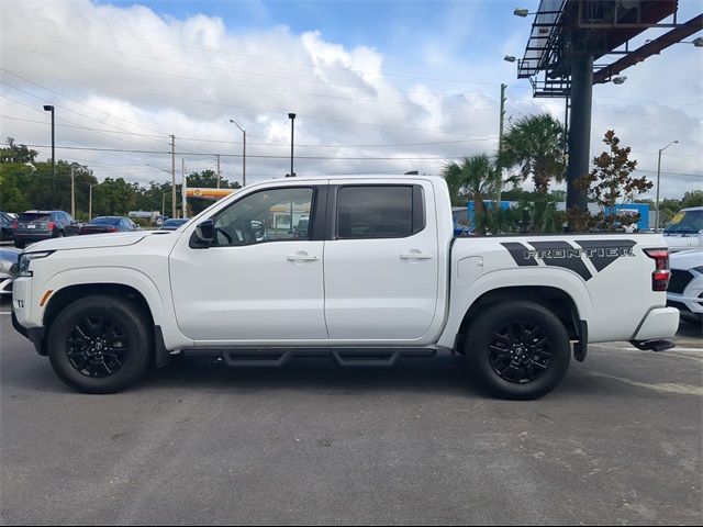 2023 Nissan Frontier SV