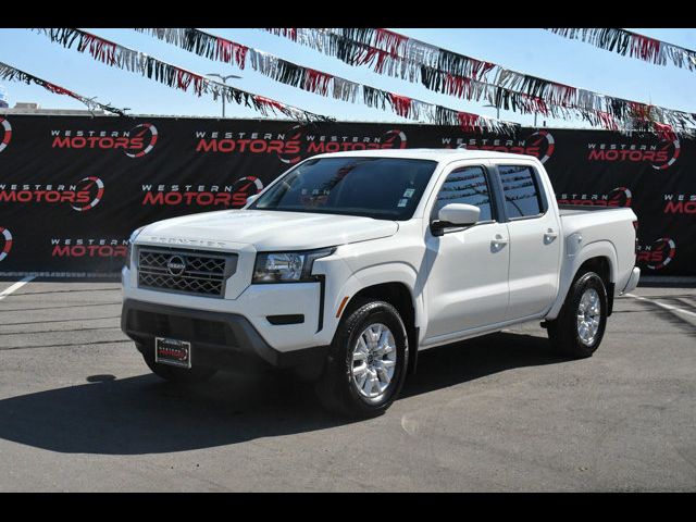 2023 Nissan Frontier SV