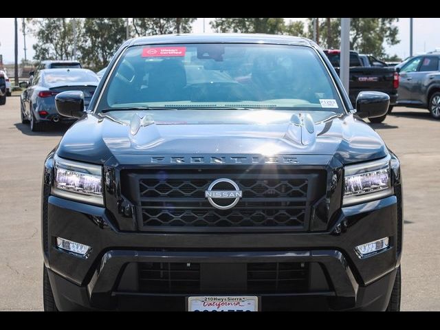 2023 Nissan Frontier SV