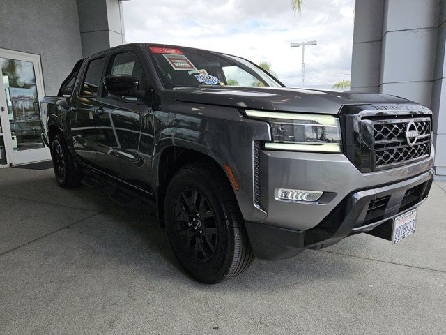 2023 Nissan Frontier SV